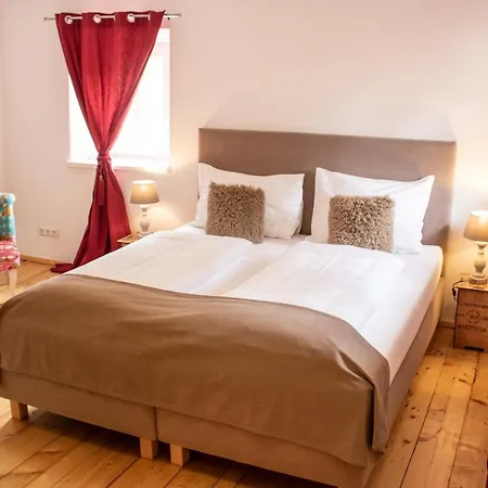 Отель Fenix Hall Boutique 2*