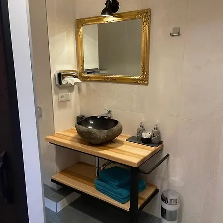 Отель Fenix Hall Boutique 2*