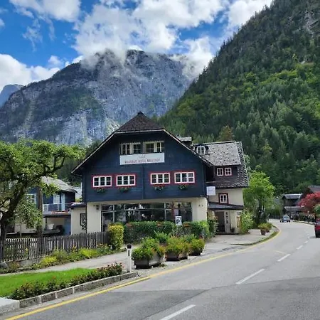 Fenix Hall Boutique Szálloda 2*