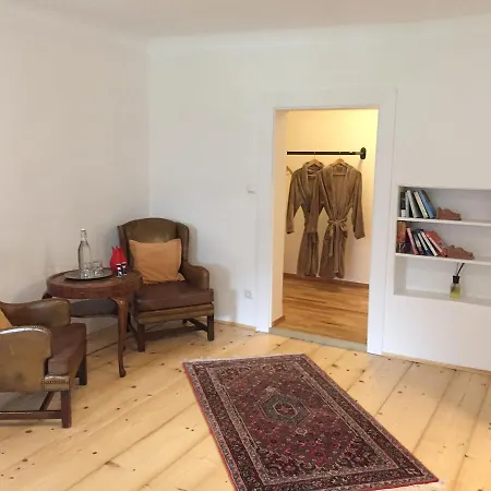 Fenix Hall Boutique Szálloda 2*