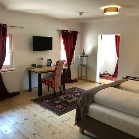 Fenix Hall Boutique Гальштат