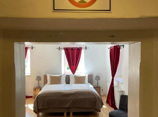 فندق Fenix Hall Boutique هالشتات