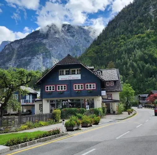 Fenix Hall Boutique Hotel 2*