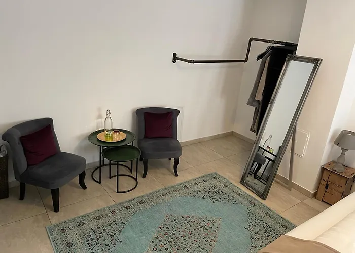 Fenix Hall Boutique 2*