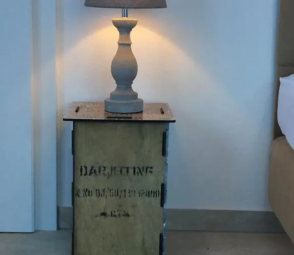 Fenix Hall Boutique فندق