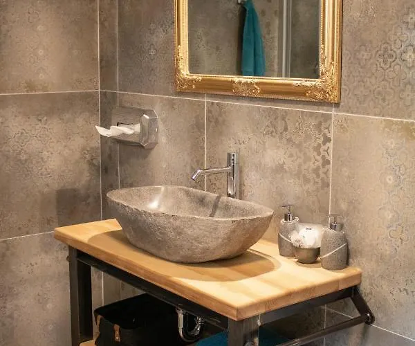 Fenix Hall Boutique Гальштат